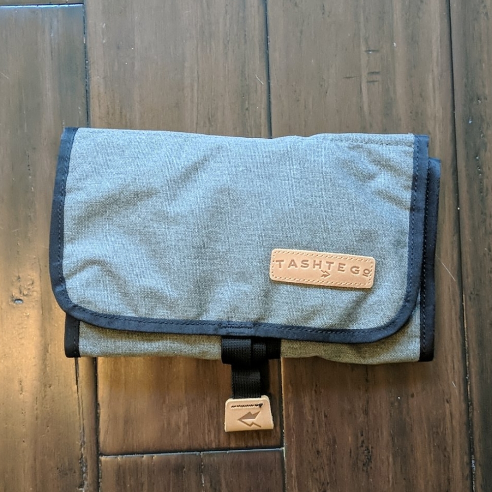 Tashtego Hanging Toiletry Bag